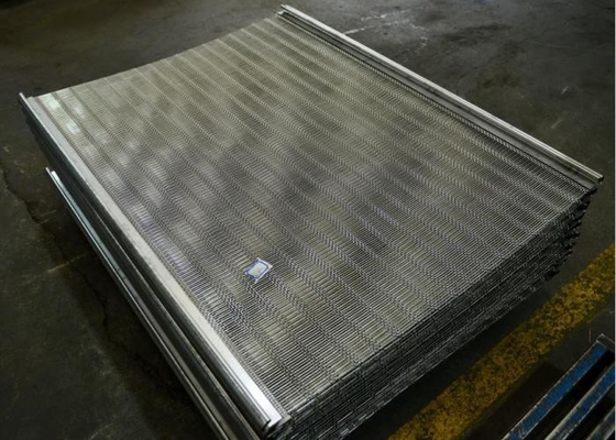 Ss 304 Self Cleaning Wire Mesh Slotted Opening For Fertilizer Industry